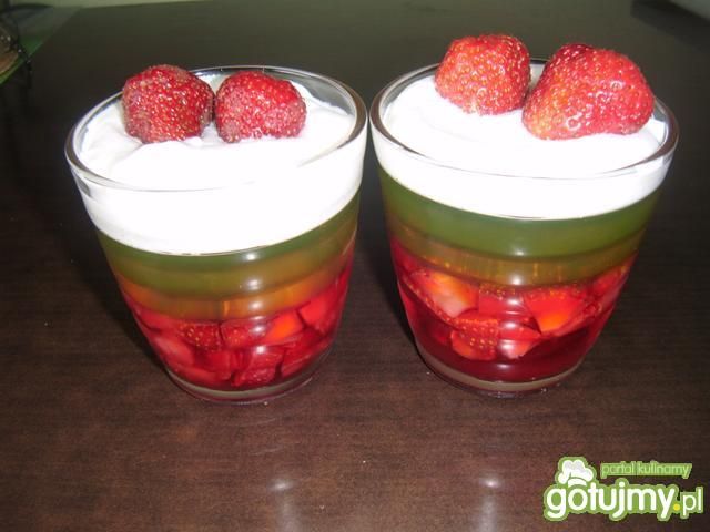 Deser czerwono - zielony Deser czerwono - zielony