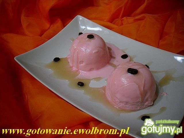 Deser mascarpone z kawowym lukrem Deser mascarpone z kawowym lukrem