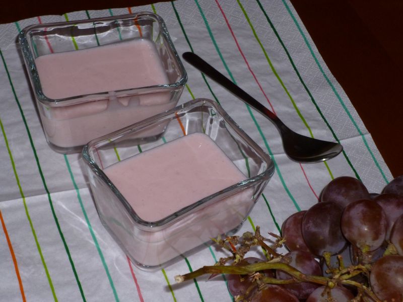 Deser (mocno) truskawkowy