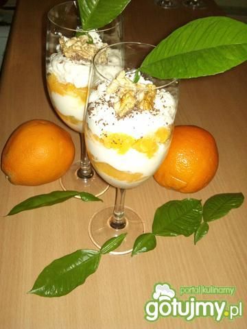 Deser pomarańczowy