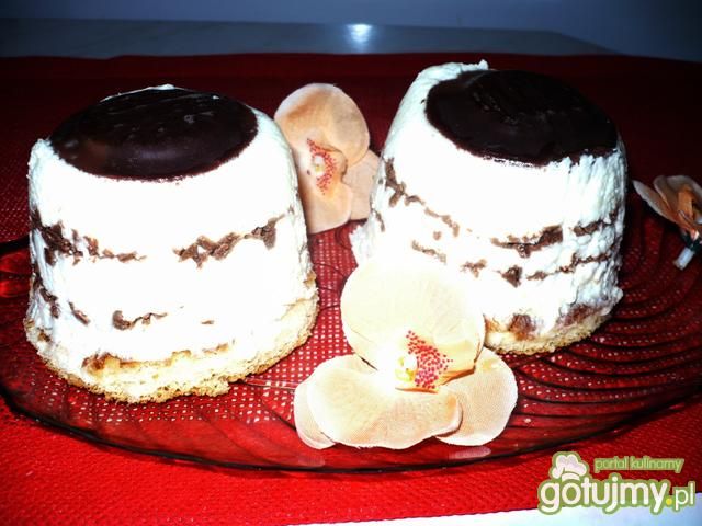 Deser śmietankowo-czekoladowy