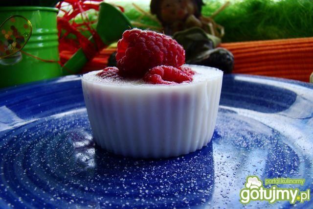 Deser śmietanowy  Deser śmietanowy