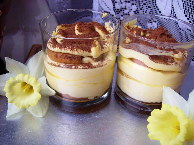 Deser tiramisu kawowe Deser tiramisu kawowe