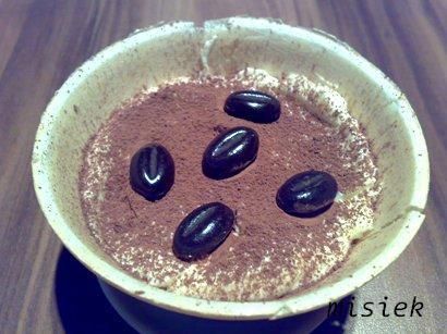 Deser tiramisu w wafelku Deser tiramisu w wafelku