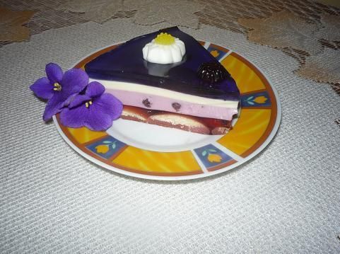 Deser Violetty (panna cotta) Deser Violetty (panna cotta)
