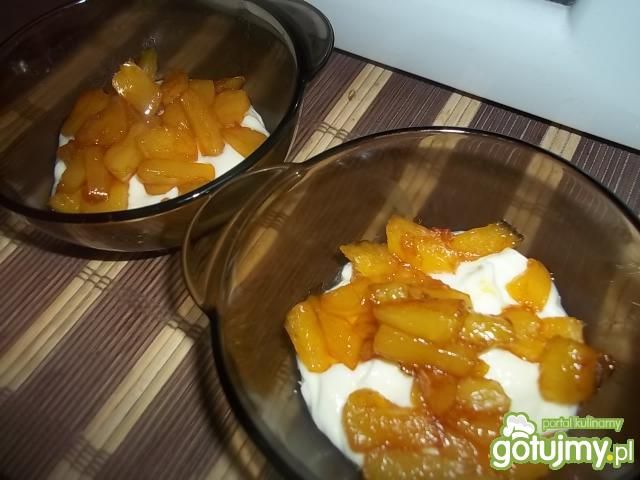 Deser z ananasem Deser z ananasem