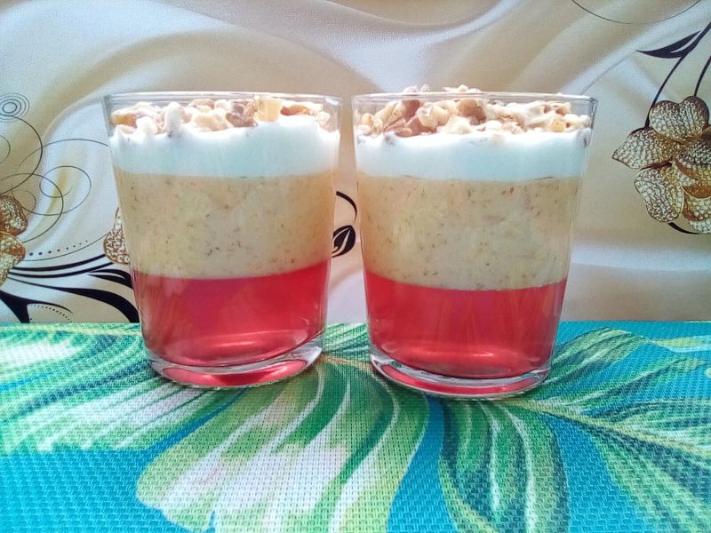 Deser z galaretki, serka i puree dyniowego 