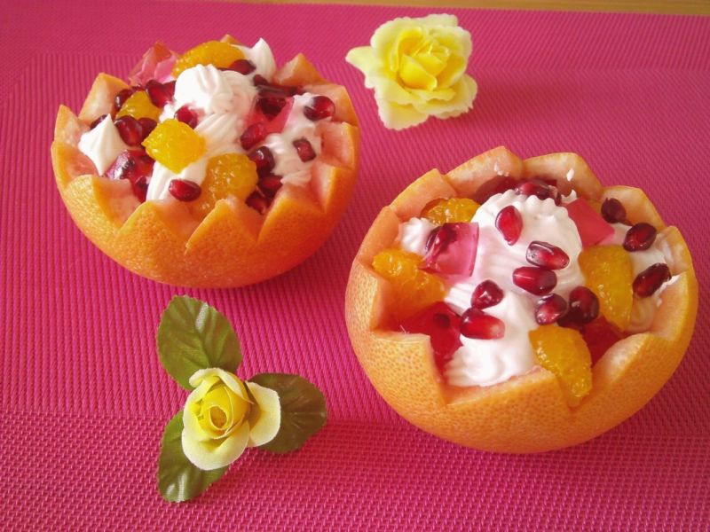 Deser z granatem, galaretką i mascarpone Deser z granatem, galaretką i mascarpone