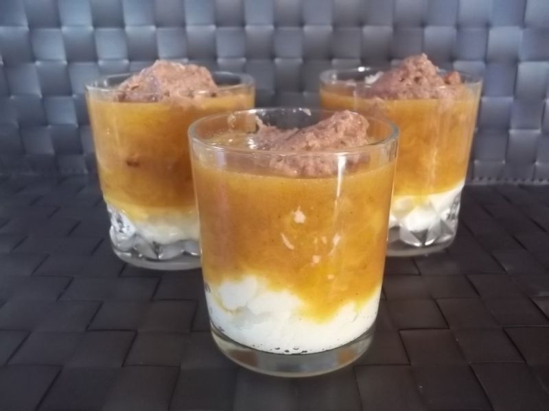 Deser z kasza i śliwkami