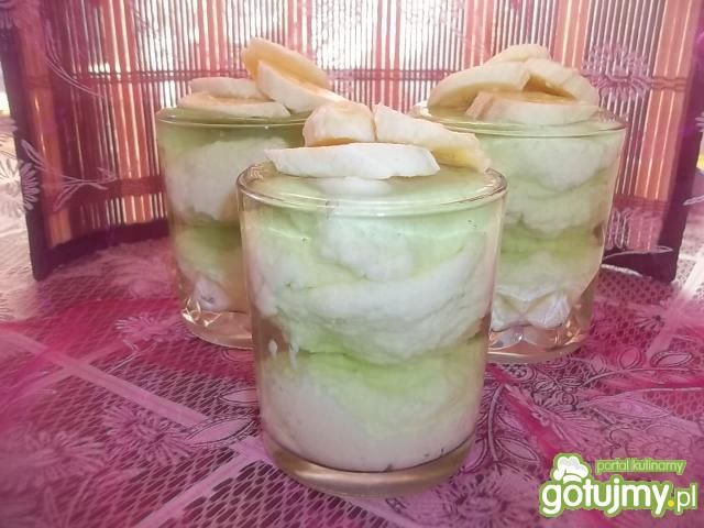 Deser z kaszy i galaretki Deser z kaszy i galaretki