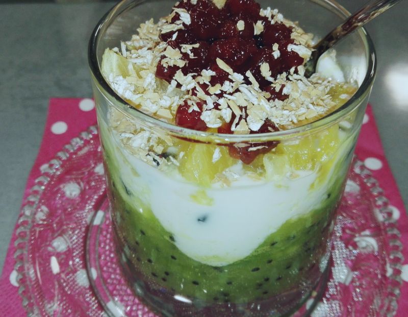 Deser z kiwi Deser z kiwi