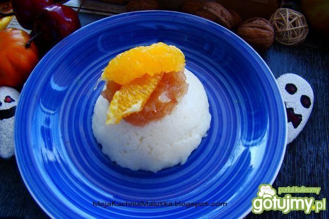 Deser z manny z jabłkiem i pomarańczą  Deser z manny z jabłkiem i pomarańczą