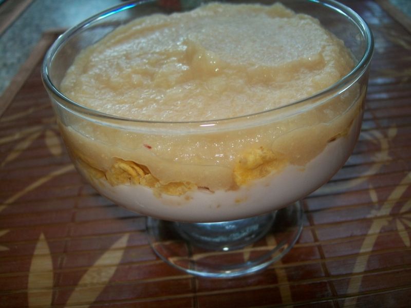 Deser z płatkami kukurydzianymi