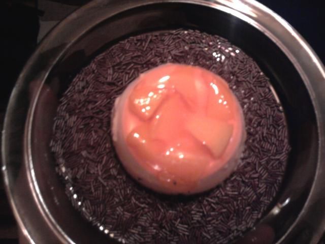 Deserek brzoskwiniowo-waniliowy