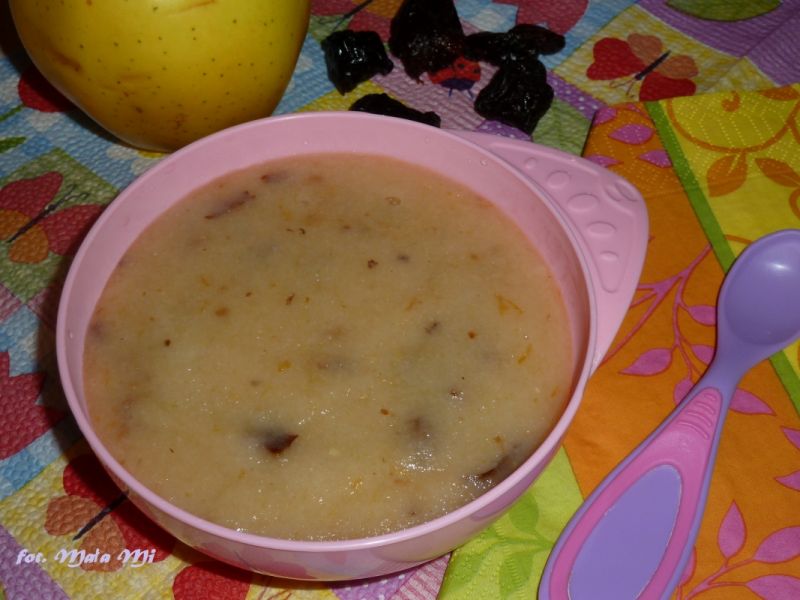Deserek: Kasza manna z jabłkiem i śliwką Deserek: Kasza manna z jabłkiem i śliwką