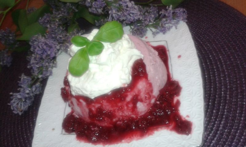 Deserek serowo - owocowy