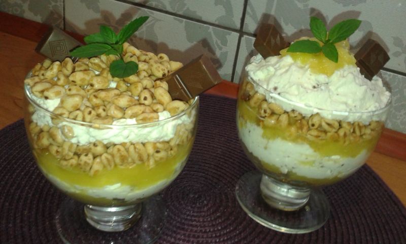 Deserek z chrupiącą pszenicą w miodzie