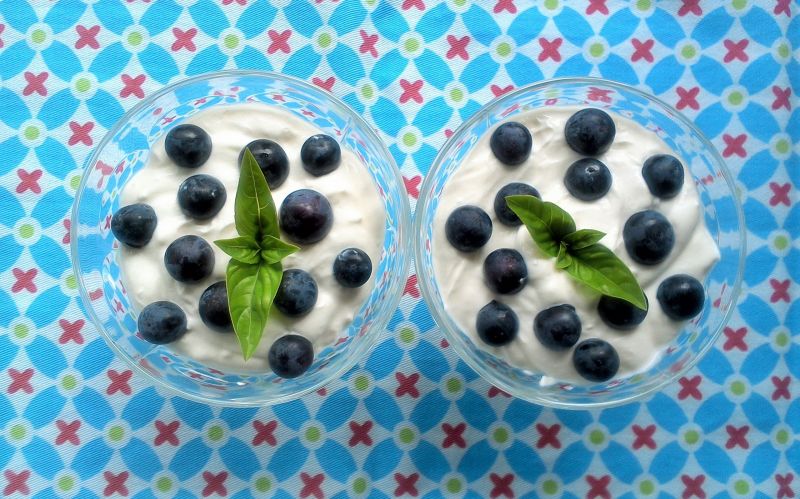 Deserek z winogronami i twarożkiem 