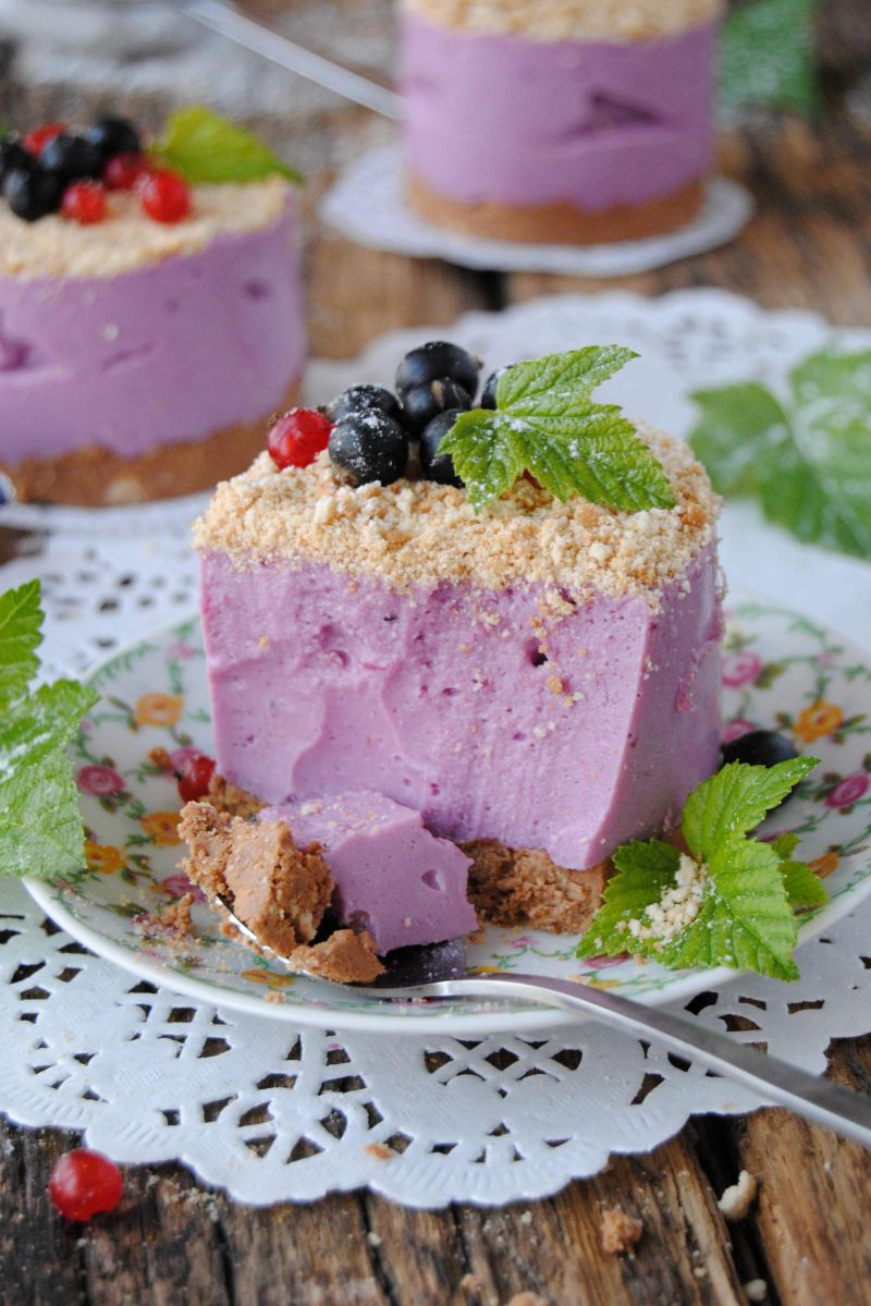 Deserki porzeczkowe bez pieczenia Deserki porzeczkowe bez pieczenia