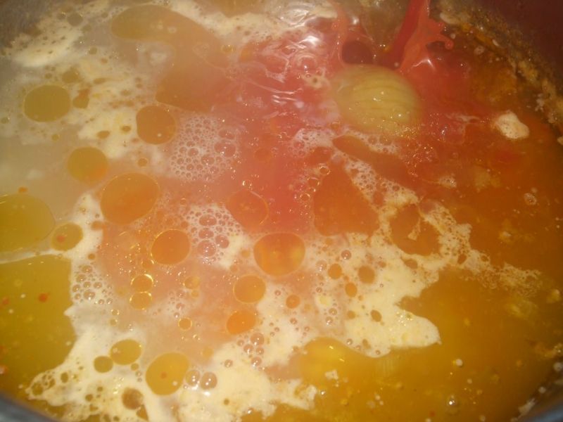 Diabelska zupa pomidorowa