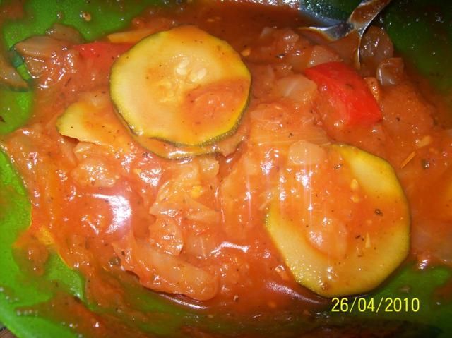 dietetycna potrawka kapuściana aLa leczo