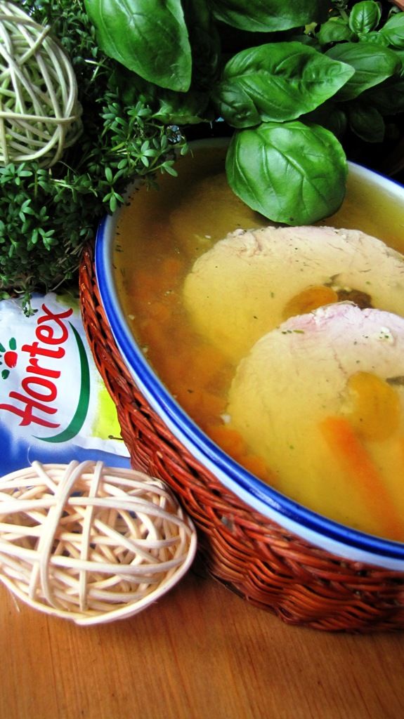 Dietetyczna pierś z indyka z marchewką w galarecie