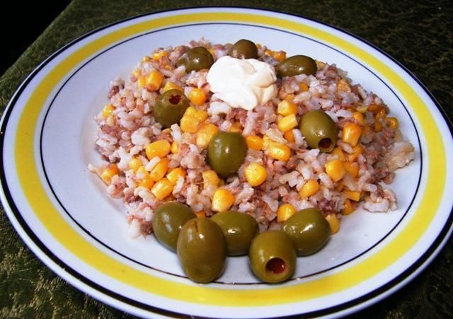 dietetyczna sałatka tuńczykowa