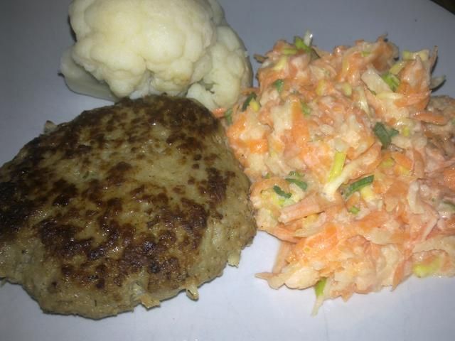 dietetyczne kotlety z kalafiorem