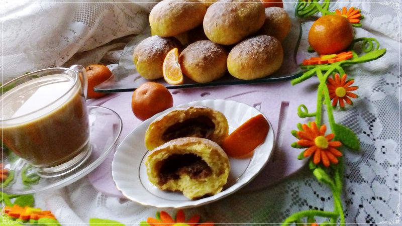 Dietetyczne pączki z daktylami z piekarnika