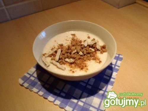 Dietetyczny deserek jabłkowy na ciepło