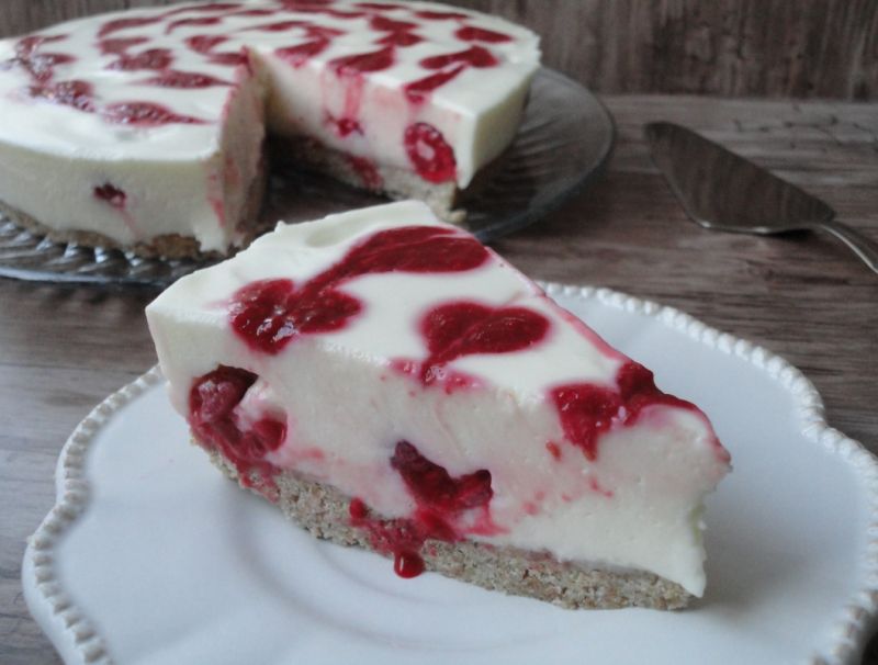 Dietetyczny sernik z serduszkami Dietetyczny sernik z serduszkami