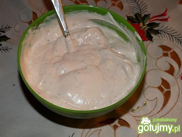 Dip do sałatek i przekąsek Dip do sałatek i przekąsek