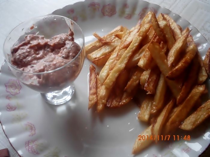 Dip z serem feta do frytek Dip z serem feta do frytek