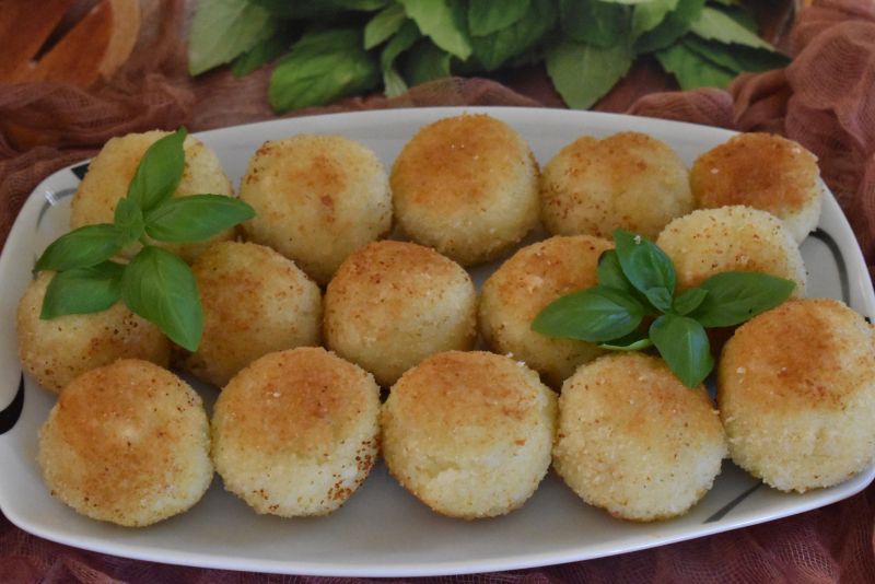 Dodatek do dań kuleczki ryżowe