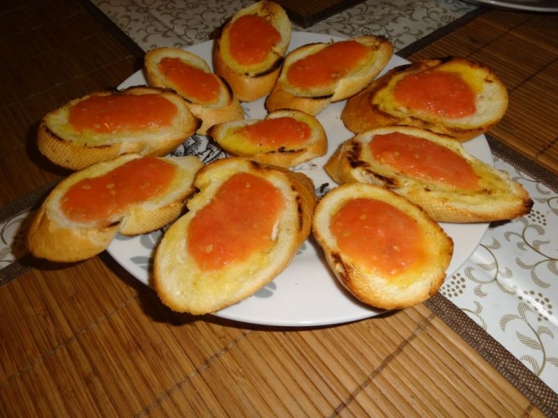 Domowa bruschetta