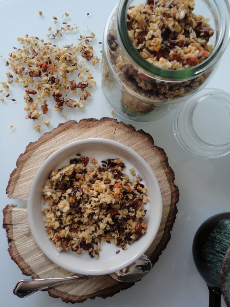 Domowa granola bakaliowa