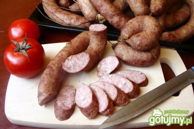 Domowa kiełbasa jałowcowo-czosnkowa  Domowa kiełbasa jałowcowo-czosnkowa
