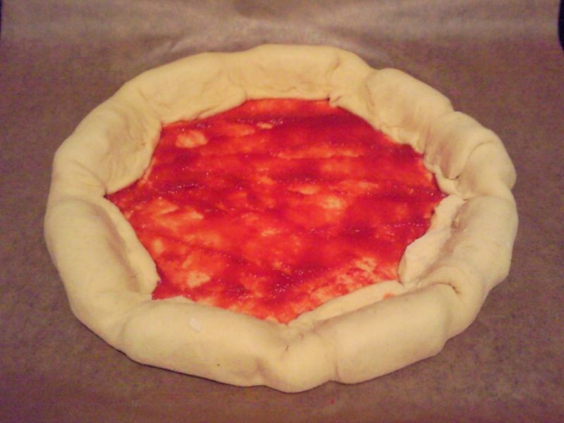 Domowa pizza korona