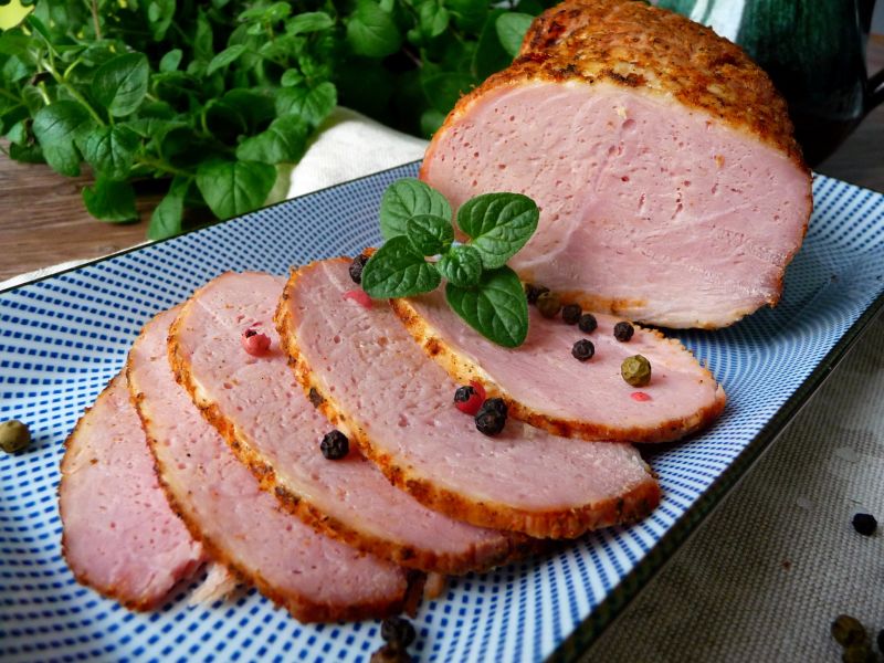 Domowa szynka gotowana