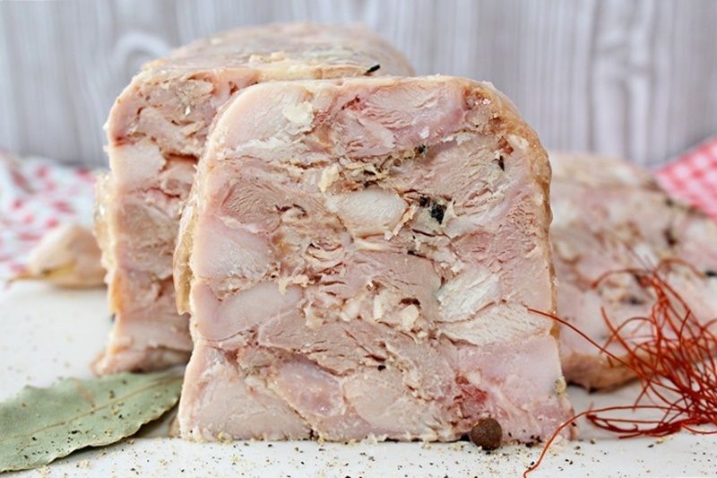 Domowa wędlina z ćwiartek z kurczaka Domowa wędlina z ćwiartek z kurczaka