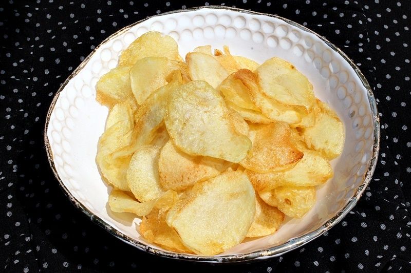 Domowe chipsy ziemniaczane Domowe chipsy ziemniaczane