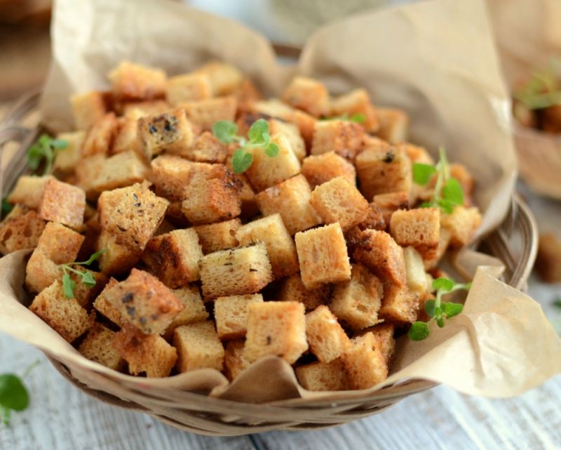 Domowe grzanki w 3 smakach