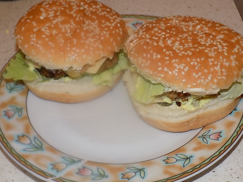 Domowe hamburgery