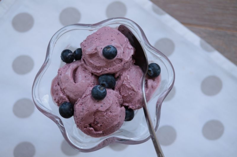 Domowe lody jagodowe  Domowe lody jagodowe