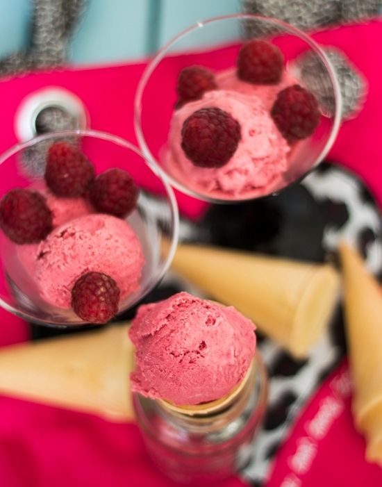 Domowe lody ze świeżych malin Domowe lody ze świeżych malin