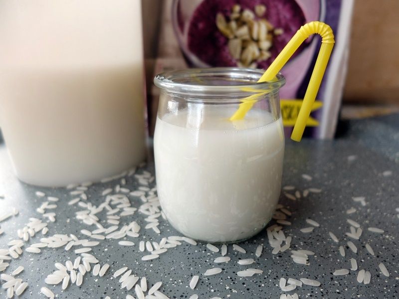 Domowe mlleko ryżowe z miodem i wanilią Domowe mlleko ryżowe z miodem i wanilią