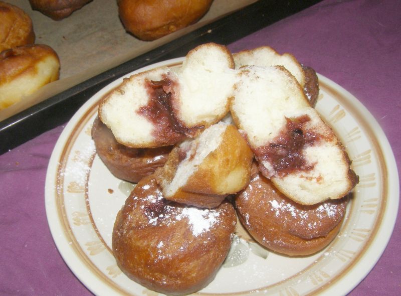 Domowe pączki Domowe pączki