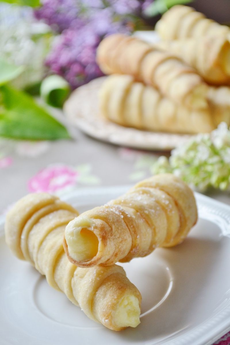 Domowe rurki z kremem