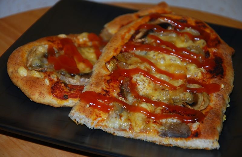 Domowe zapiekanki a'la pizza