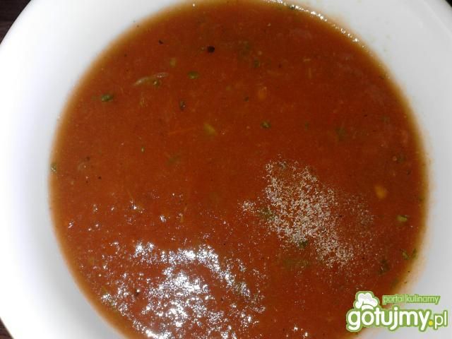 Domowy aromatyczny sos do pizzy